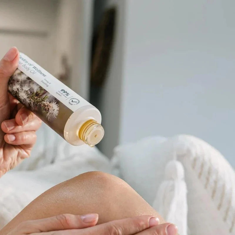 Contour Body Oil Thirteen Petals