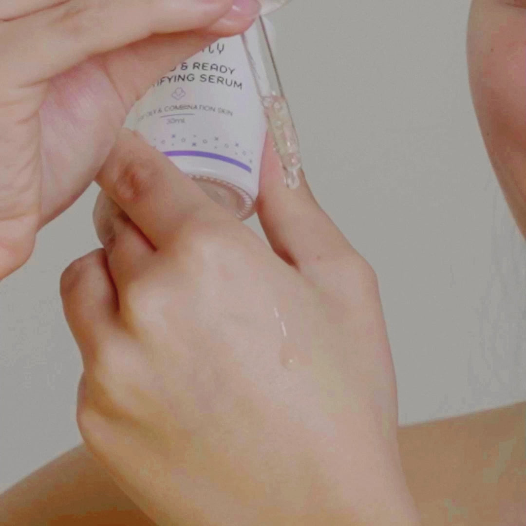 Load video: Primed &amp; Ready Mattifying Serum